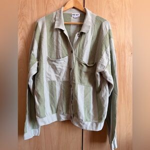 RED SKY Striped Green light weight knit shirt